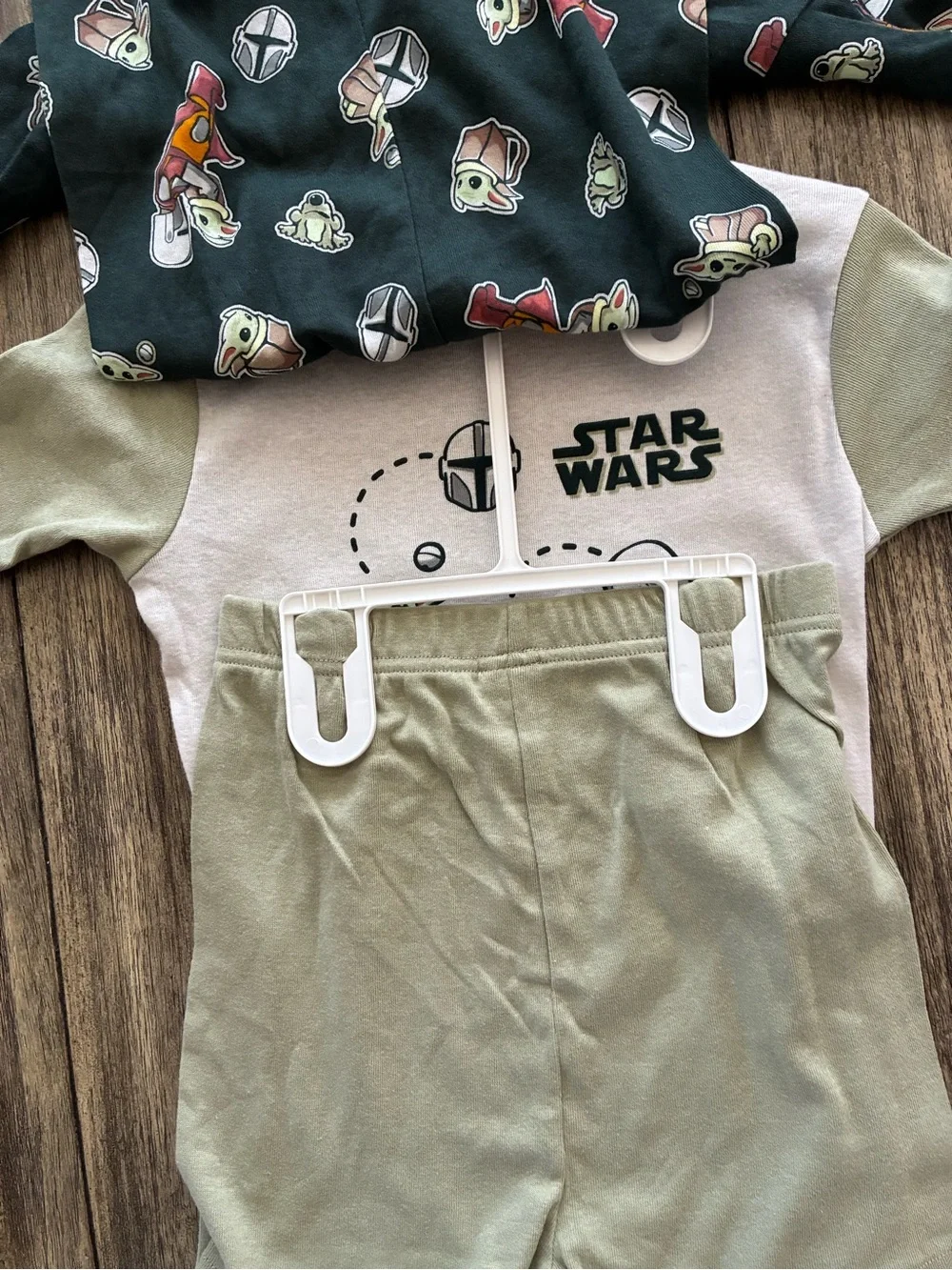 Kids Star Wars 4 Piece Set Size 10 Pajamas Short Sleeve Tops and Shorts